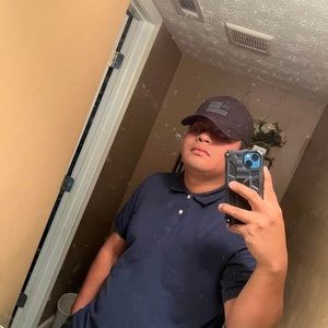 Meet your Posher, Carlos